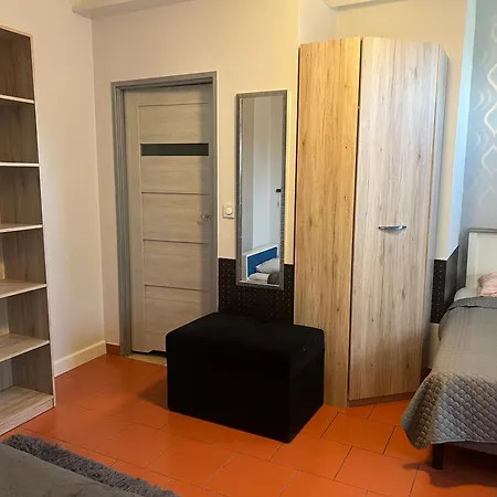 Azyl Nad Potokiem منزل للإقامة